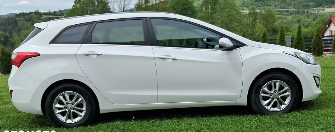 Hyundai I30 cena 36000 przebieg: 187800, rok produkcji 2015 z Ścinawa małe 121